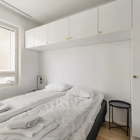 Kotimaailma - New With Balcony For 5 Apartament *